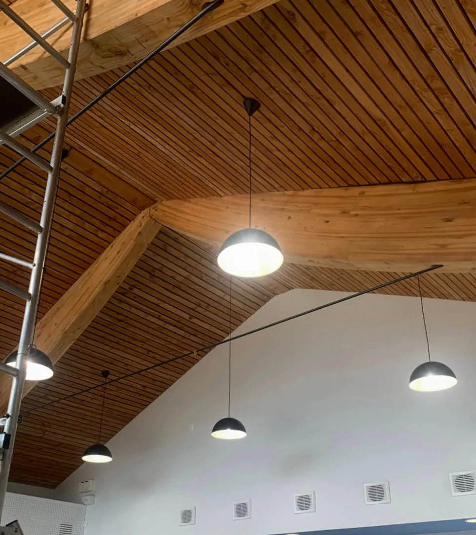 Pendelleuchten im Rathaus